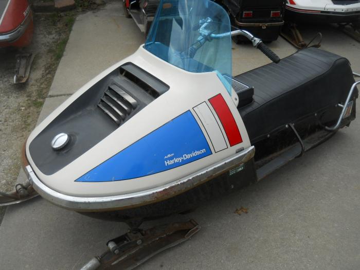 Vintage Snowmobiles Classifieds on VintageSleds.com